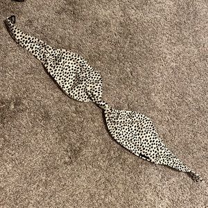 Kendall and Kylie bikini top